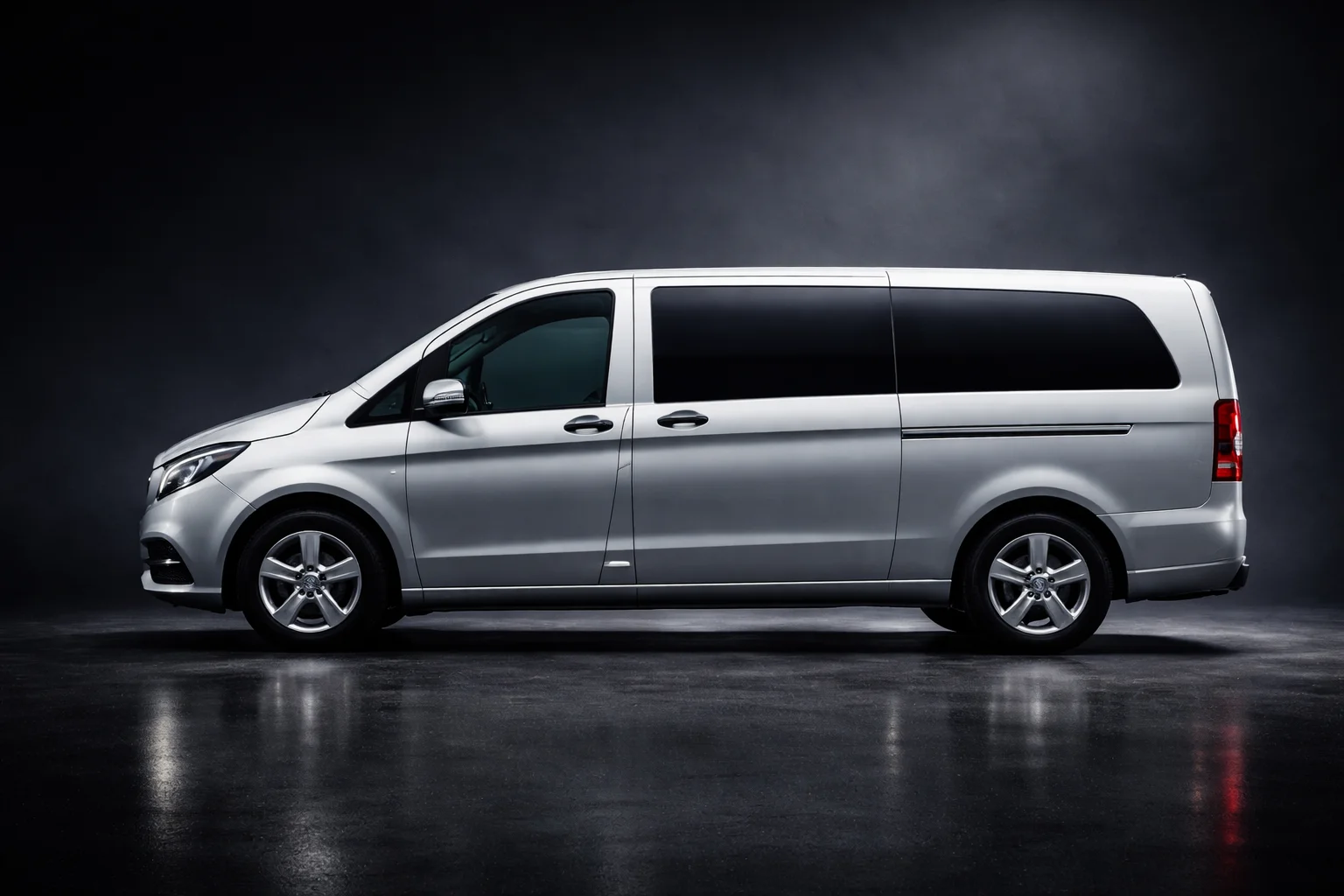 Минивен Mercedes Vito